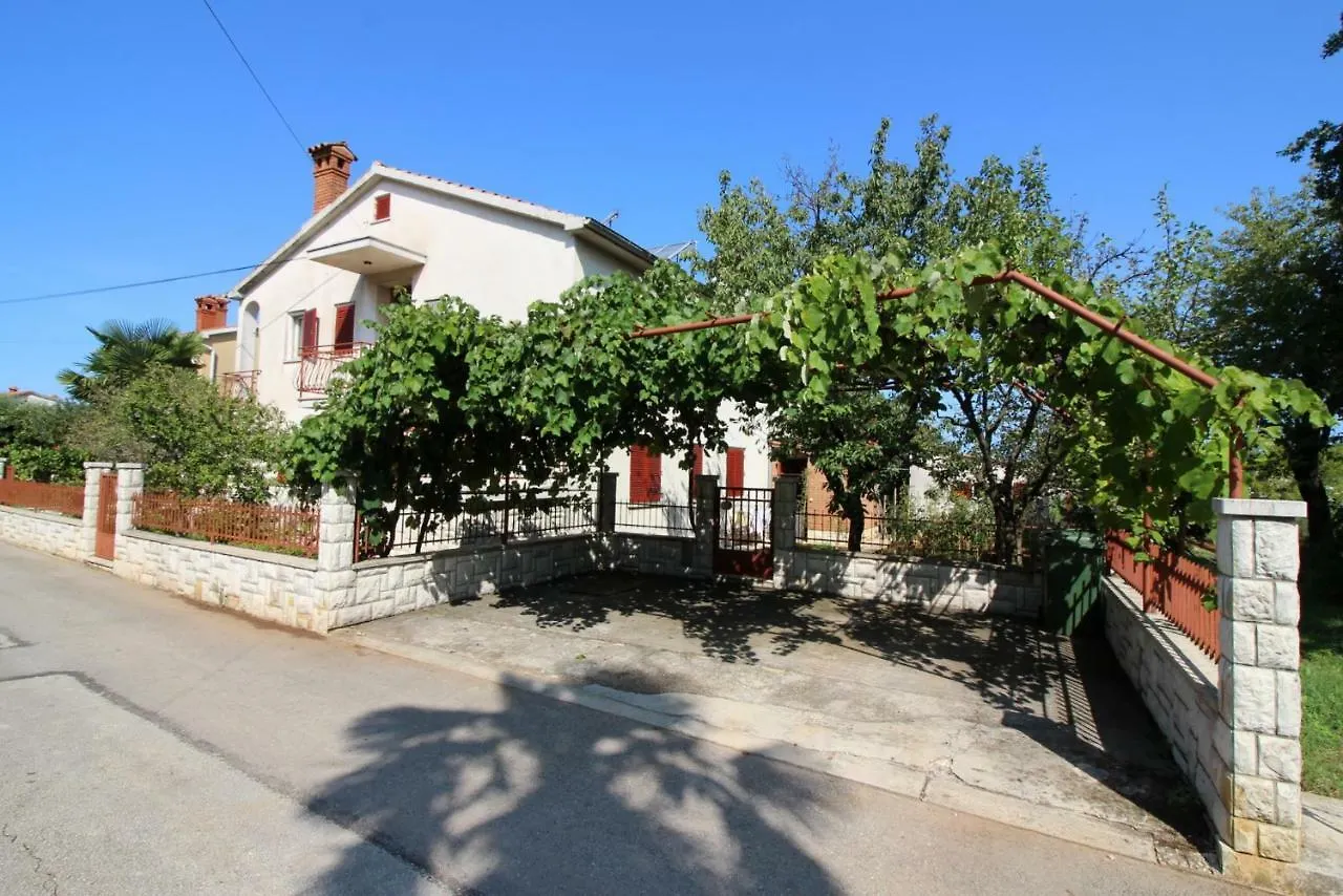 Apartments Franjo Near Center Porec Croatia
